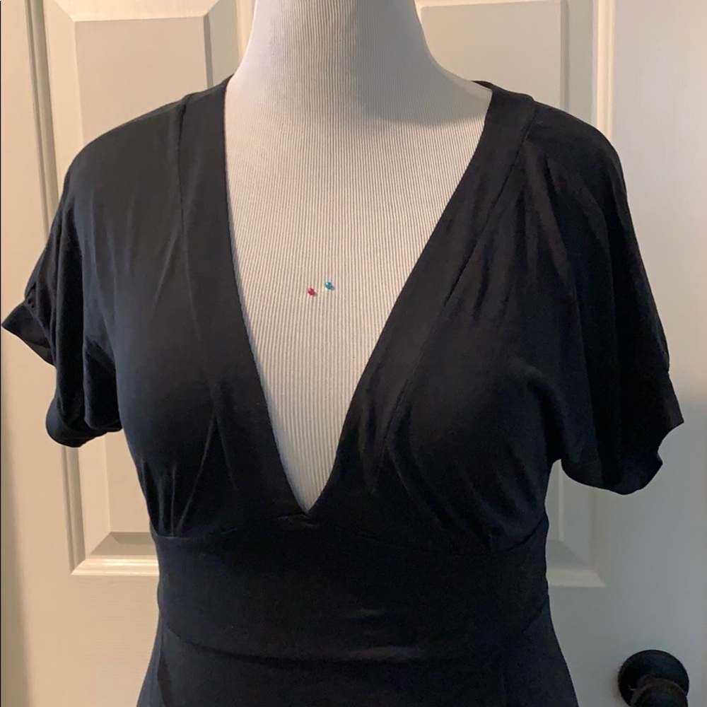 LBD - Picture 2 of 4